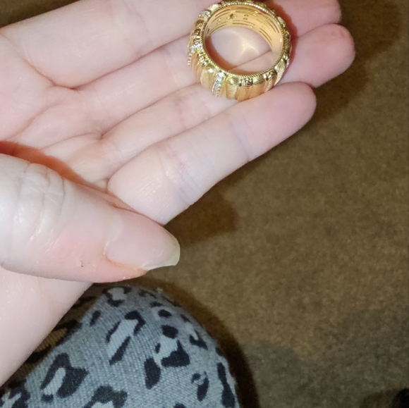 Gold ring - Picture 3 of 4